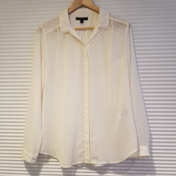 Banana Republic Tops - Banana Republic Blouse Size S